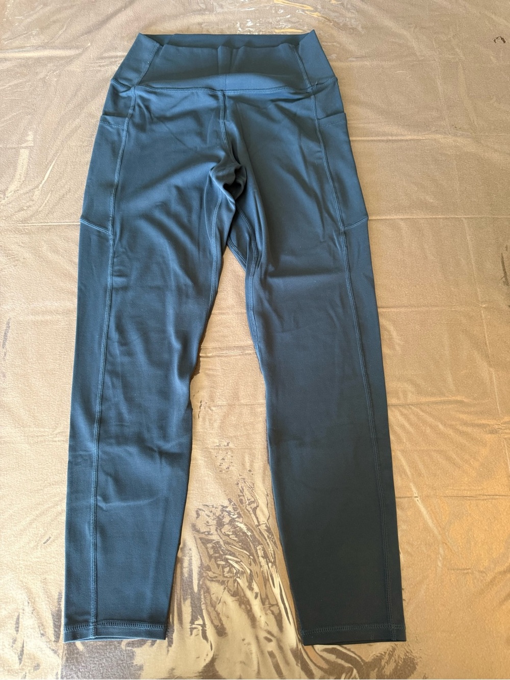 High-Rise Leggings in Teal-Blue